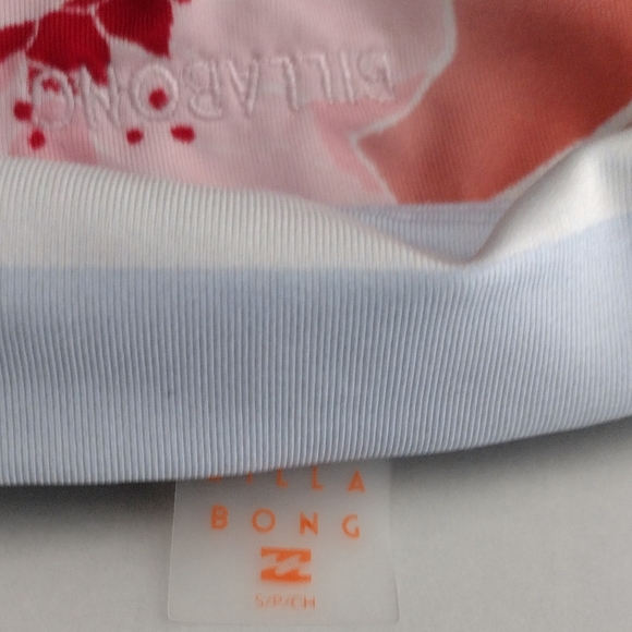 🆕 Billabong Floral swim bottom - Picture 9 of 11